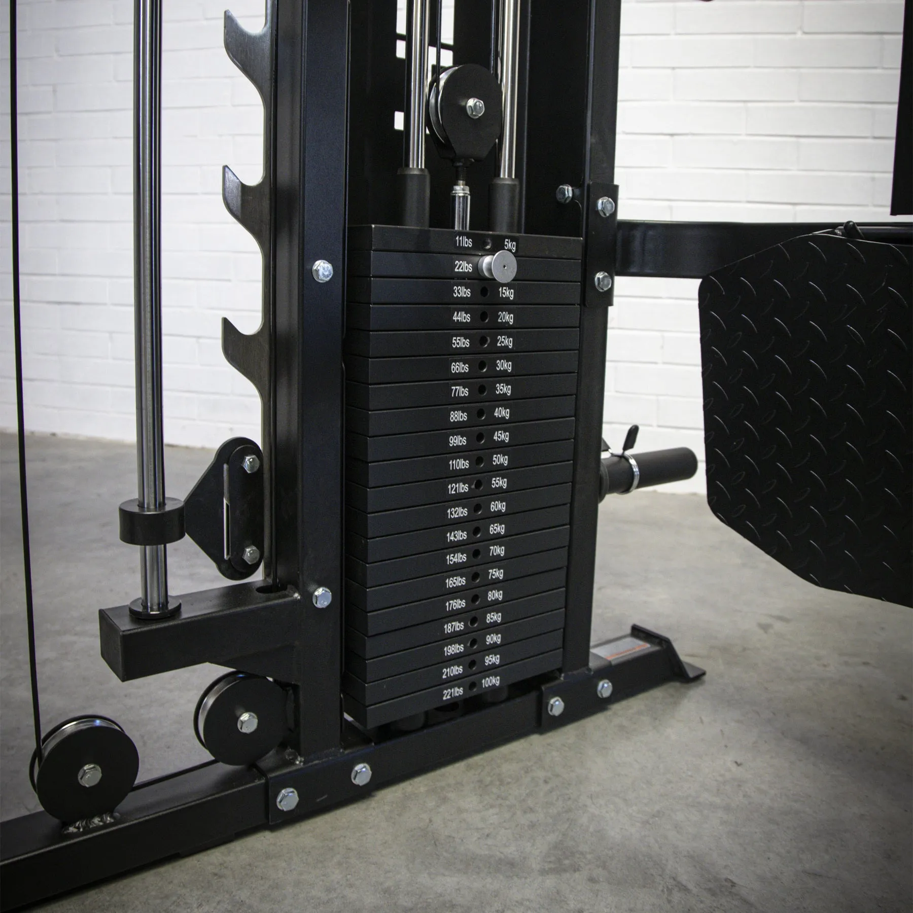 Sure, heres an optimized title for the product:

Armortech F70 Max Multi-Functional Trainer with Premium Attachments for Versatile Home Workouts