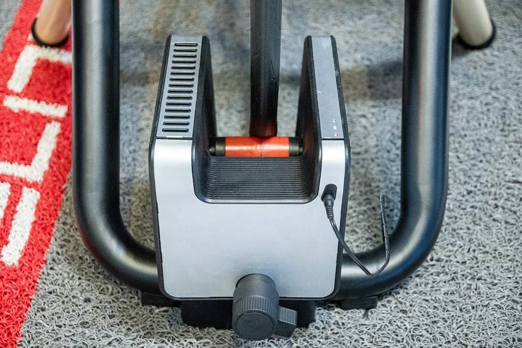 Elite Tuo Smart Trainer
