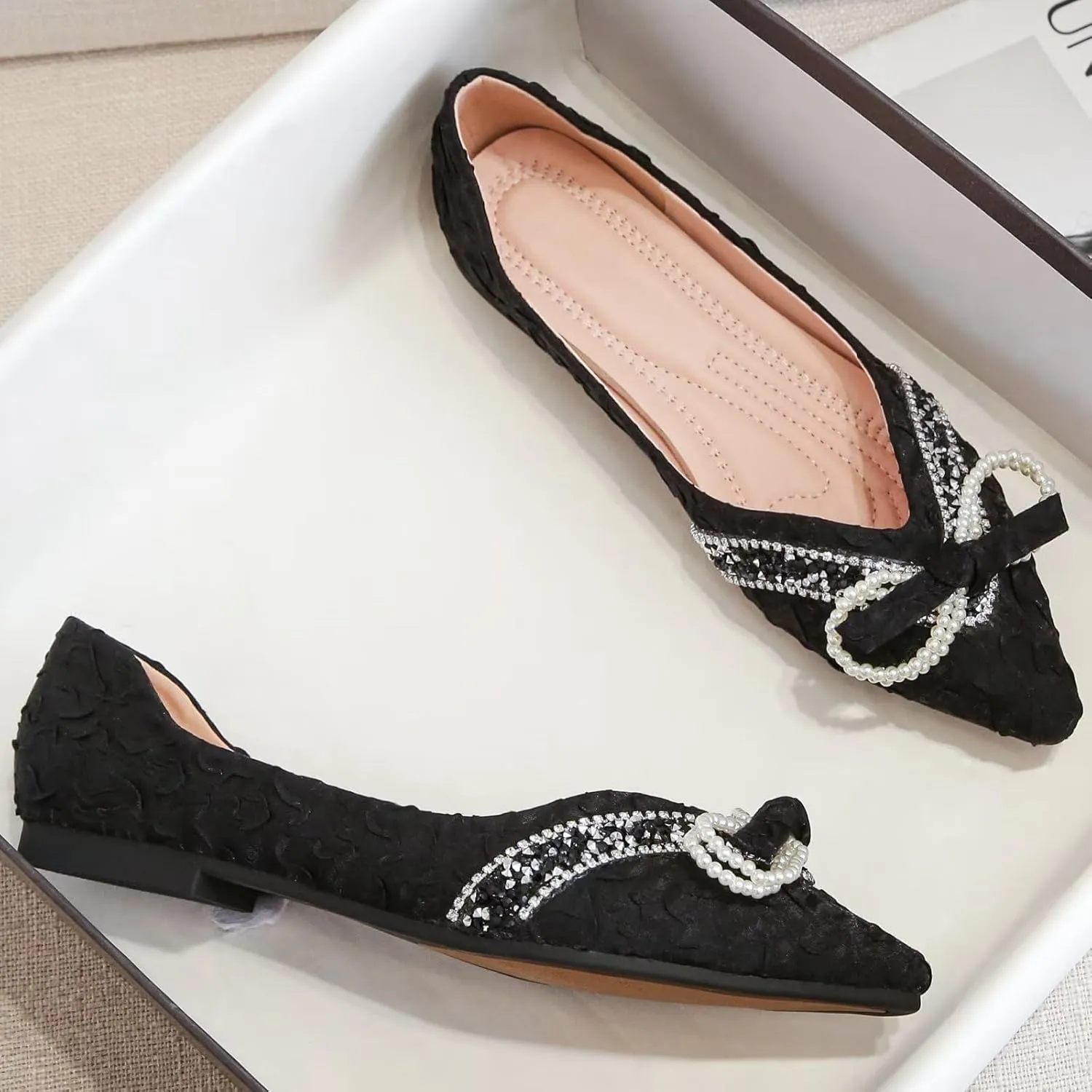 INEELUYI Women's Simple Elegant Style Pointy Toe Bow Dress Ballet Flats Comfortable Anti-Slip Walking Loafers