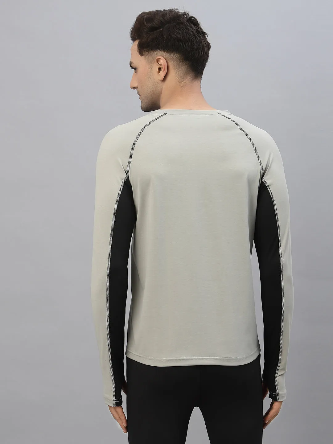 JUMP USA Outdoor Men Grey & Black Rapid-Dry Solid T-Shirts